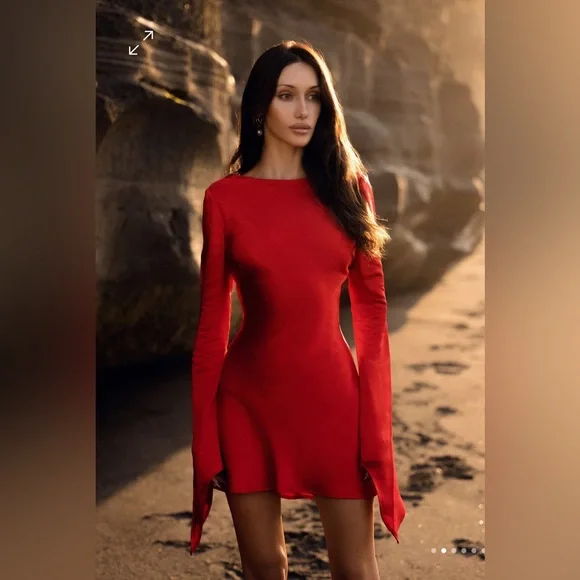 MESHKI Davina Satin Long Sleeve Mini Dress Red S